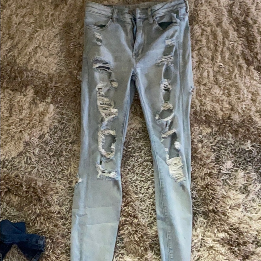 Ripped jeans
